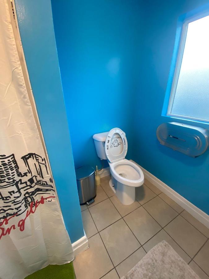 Private Large La Bedroom W Private Half-Bathroom - Ac - Wifi - Private Fridge Near Usc - Exposition Park - Usc Memorial Coliseum - Banc Of California Stadium - Downtown Los Angeles Dtla - University Of Southern California Usc! ภายนอก รูปภาพ